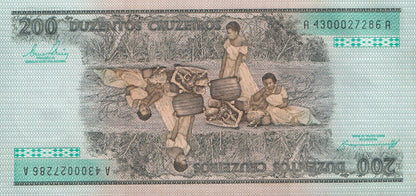 Brazil 200 Cruzeiros ND 1981-1984 P 199 UNC FOXING